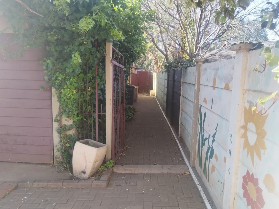 To Let 4 Bedroom Property for Rent in Universitas Free State